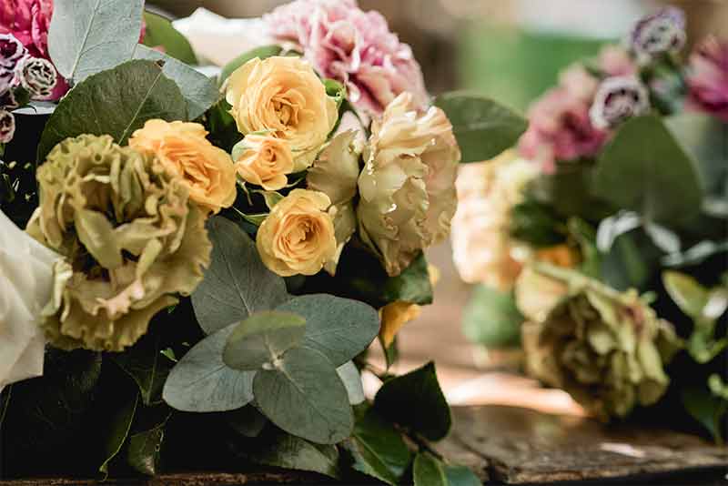 flores amarillas para boda