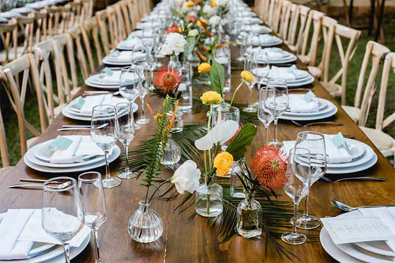 mesa para boda amarillo