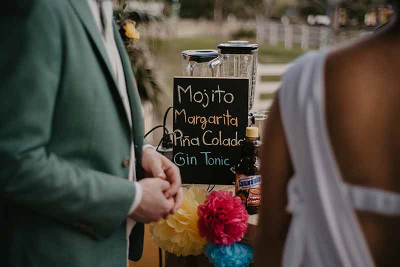 essential cocktails for wedding