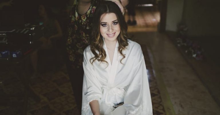 Bridal Makeup Trend 💄 💅🏼 – Back To Basics –