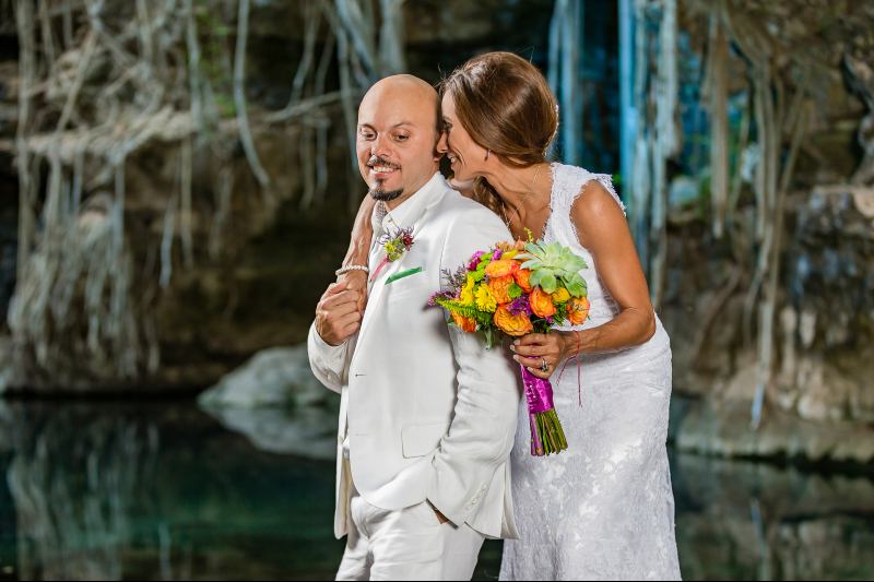 wedding in cenote