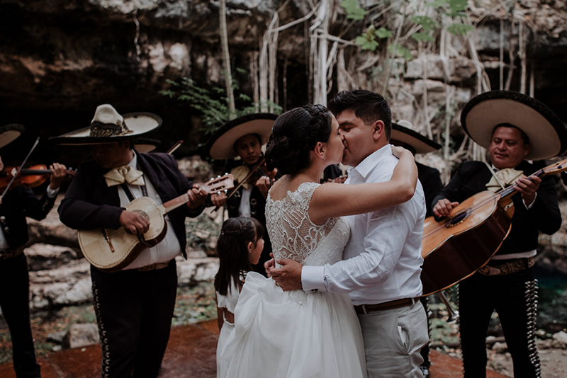 Mariachi surprise at cenote X’batun