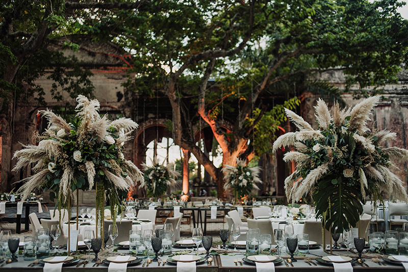 evening wedding decor 