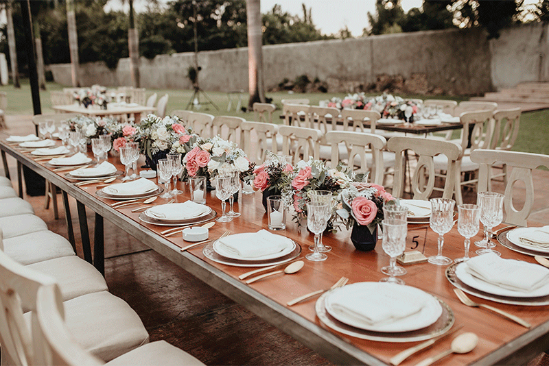 Wedding details at hacienda 