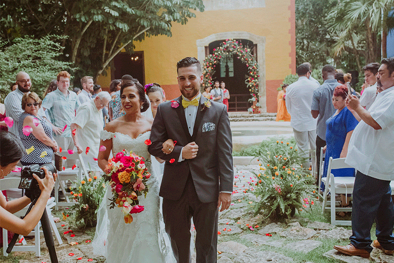 novios en boda en merida