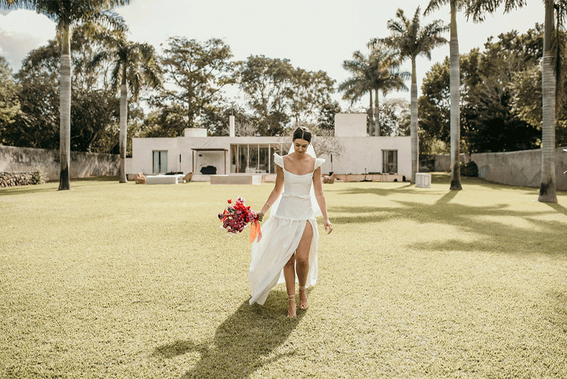 wedding dress in hacienda in yucatan