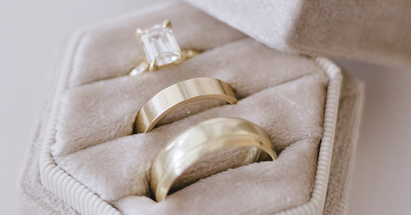 How To Get Rid Of Wedding Ring Indentation – Luvari