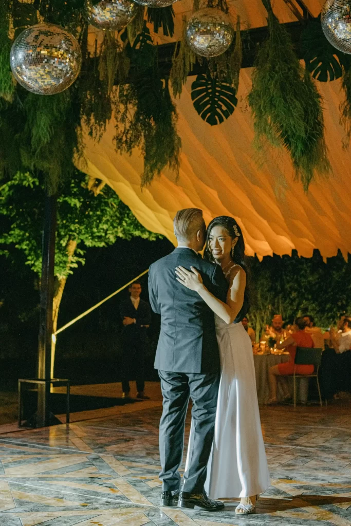 wedding first dance