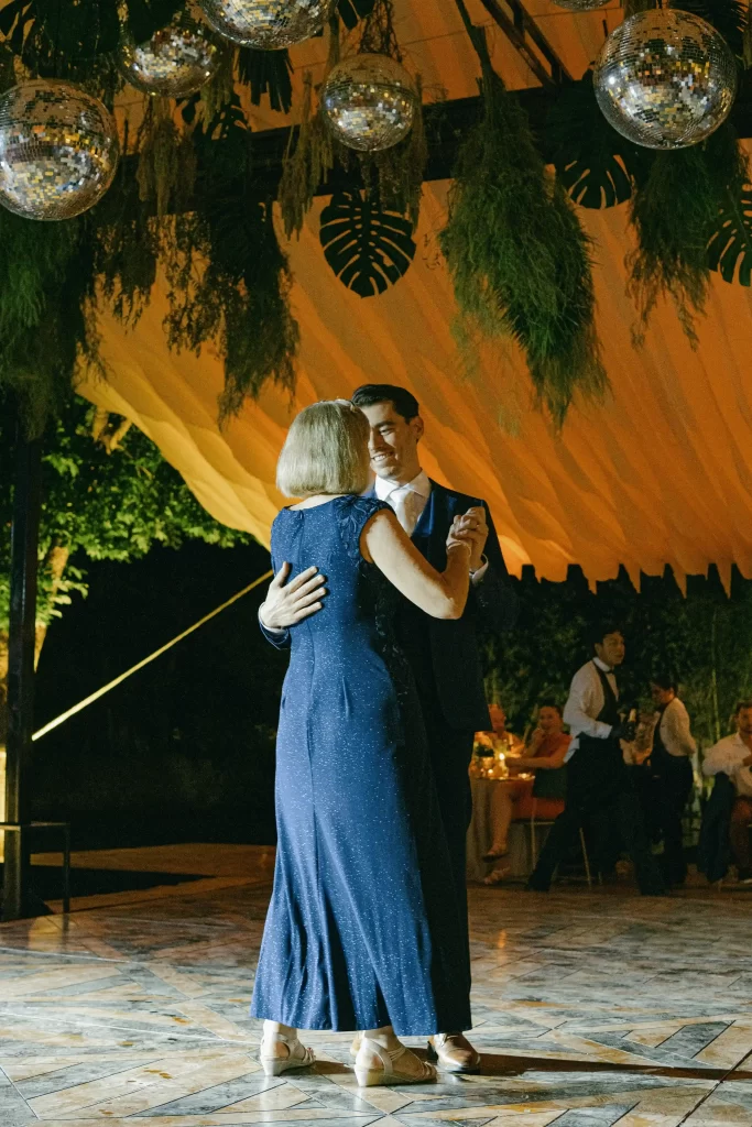 wedding first dance