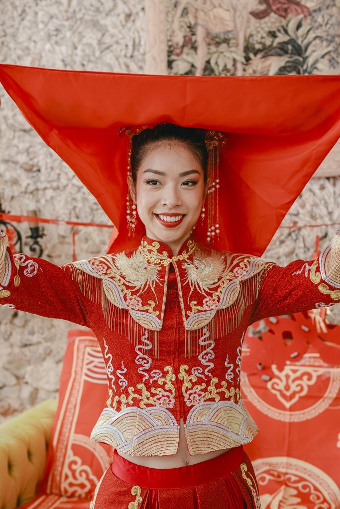 Chinese wedding tea ceremony