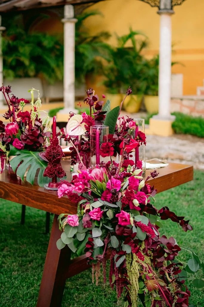 burgundy wedding theme