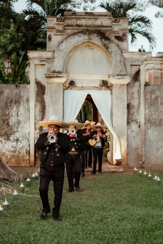 wedding mariachi
