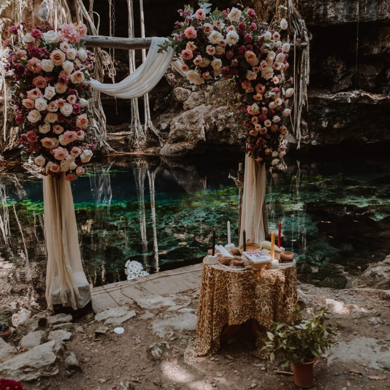 Cenote_Xbatun_Carlos_y_Alejandra_Wedding-82