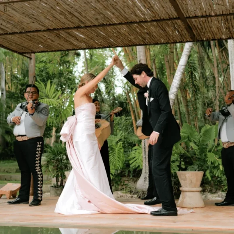 OTROS-scaled-rfdnzcj8btf32rpdmbrubs4v02e8b9oxlz9aszvd4w